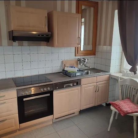 Alte Backstube Mit 3 Ferienwohnungen Eingerichtet Fuer Monteure Und Firmen Lügde Exterior foto