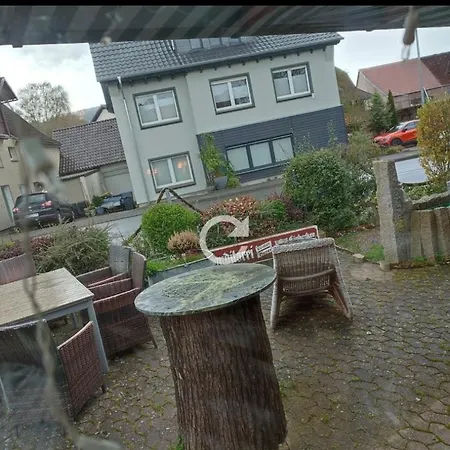 Alte Backstube Mit 3 Ferienwohnungen Eingerichtet Fuer Monteure Und Firmen Lügde Exterior foto