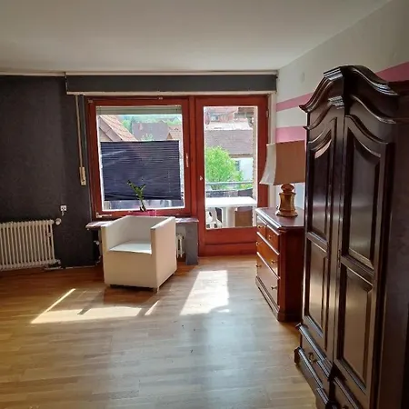 Alte Backstube Mit 3 Ferienwohnungen Eingerichtet Fuer Monteure Und Firmen Lügde Exterior foto