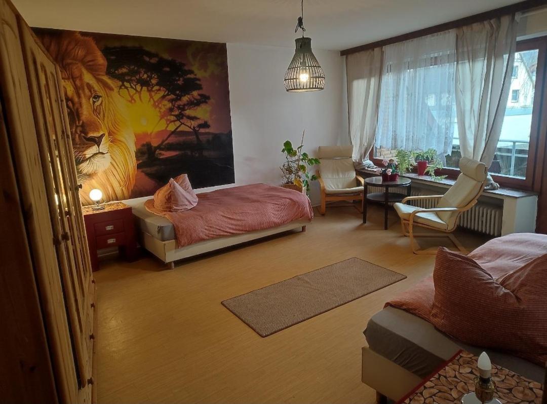 Alte Backstube Mit 3 Eingerichtet Fuer Monteure Und Firmen Apartment *